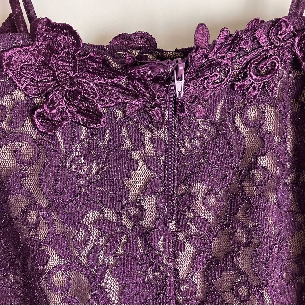 Sequin Hearts 2 Piece Lace Dress - Picture 11 of 16